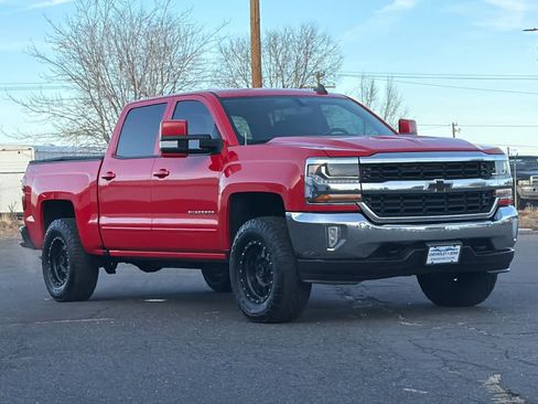 Used 2017 Chevrolet Silverado 1500 LT w/ All Star Edition image 9