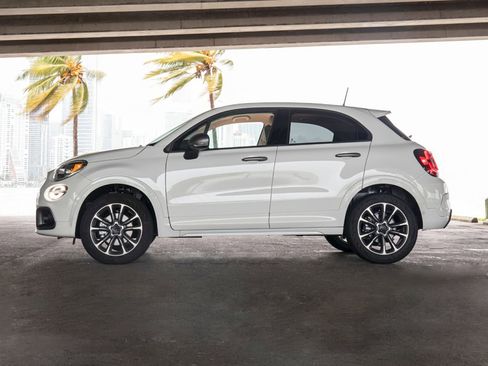Used 2023 FIAT 500X Pop image 1