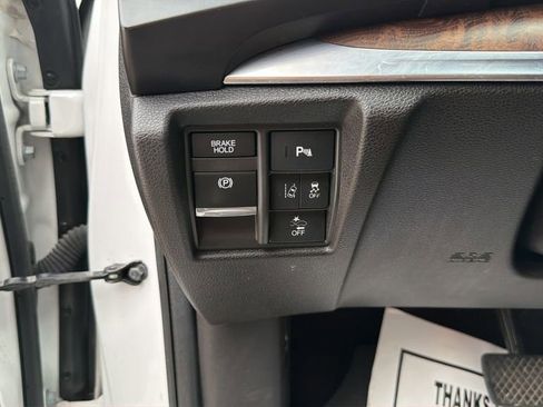 Used 2020 Acura MDX SH-AWD w/ Technology Package image 32
