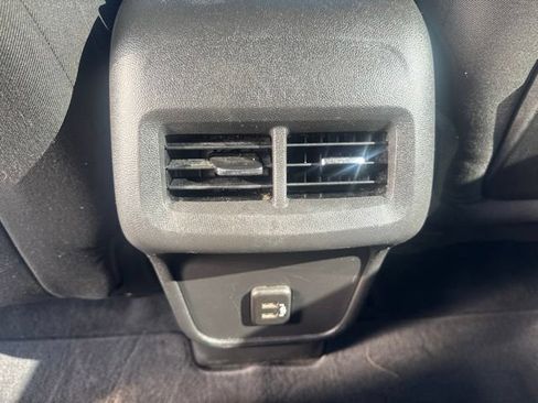 Used 2021 GMC Terrain SLE w/ Driver Convenience Package AWD/4WD image 19