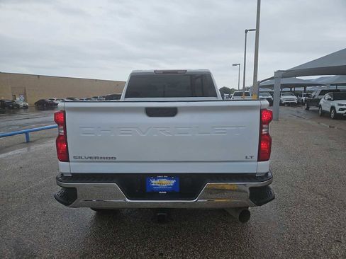 Used 2023 Chevrolet Silverado 2500 LT AWD/4WD image 7