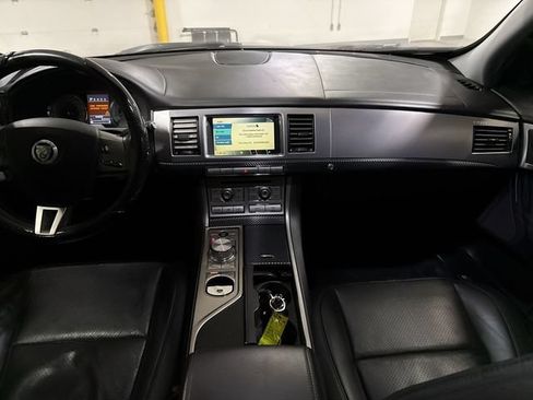 Used 2011 Jaguar XF Premium RWD image 10
