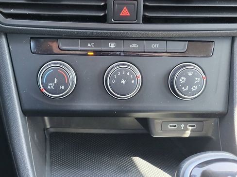 Used 2024 Volkswagen Jetta S image 20