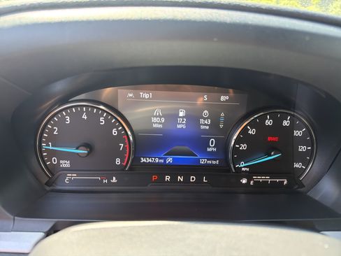 Used 2023 Ford Explorer XLT w/ Equipment Group 202A AWD/4WD image 17