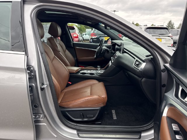 Used 2020 Genesis G70 2.0T w/ Elite Package AWD/4WD image 9