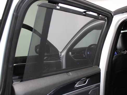 Used 2023 Jeep Grand Cherokee Trailhawk w/ Advanced Protech Group II image 34