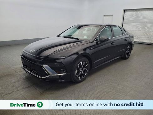 Used 2024 Hyundai Sonata SEL FWD image 1