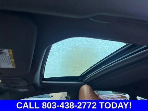 Used 2021 Toyota Avalon Limited w/ Advanced Safety Package FWD image 11
