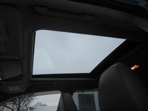 Used 2020 Subaru Forester Limited image 13