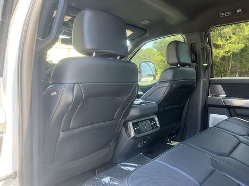 New 2026 Ford F250 Platinum AWD/4WD image 23