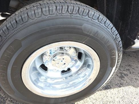 Used 2024 RAM 3500 Big Horn image 36