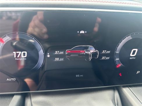 New 2024 Dodge Charger R/T w/ Plus Group image 19