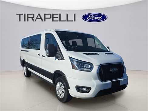 Used 2023 Ford Transit 350 XLT image 7