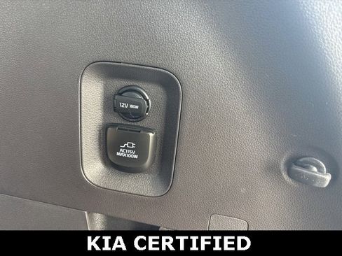 Certified 2025 Kia Carnival SX Prestige image 31
