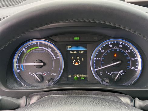 Used 2019 Toyota Highlander XLE image 39