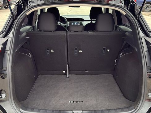 Used 2023 Nissan Kicks SV image 27