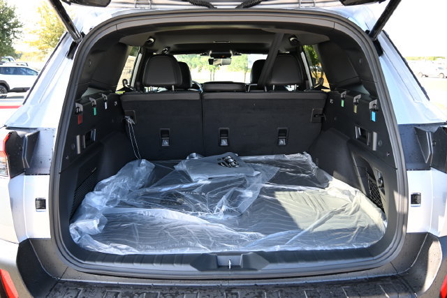 New 2026 Subaru Outback Touring XT AWD/4WD image 14