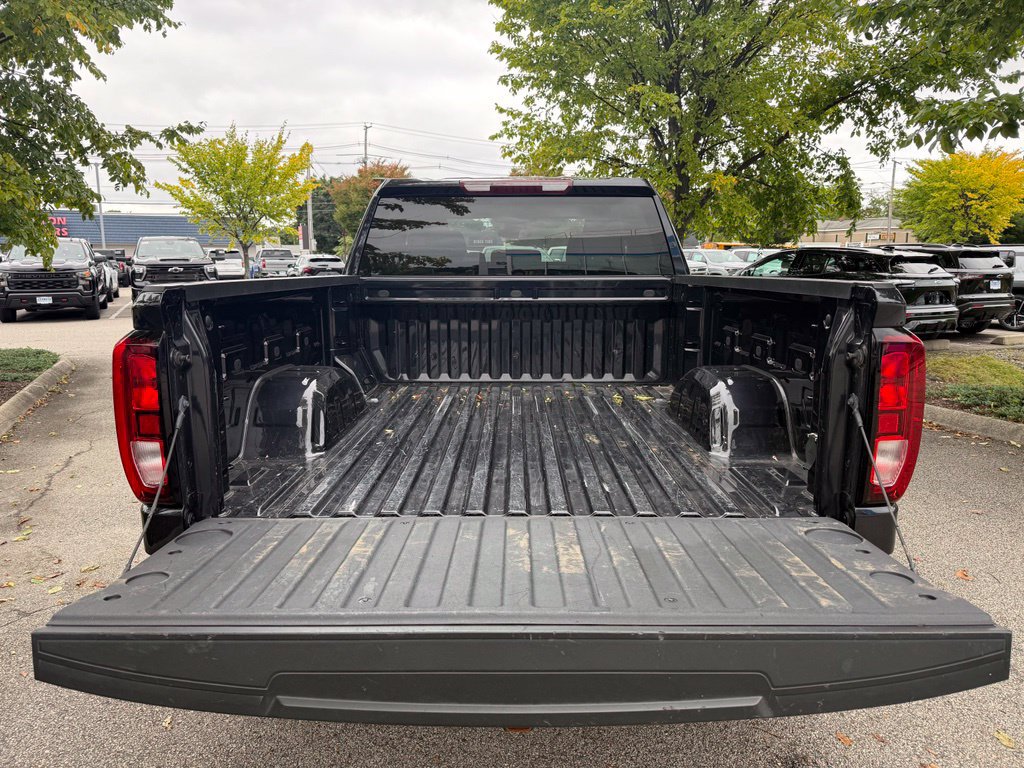 Used 2023 GMC Sierra 1500 Elevation AWD/4WD image 10