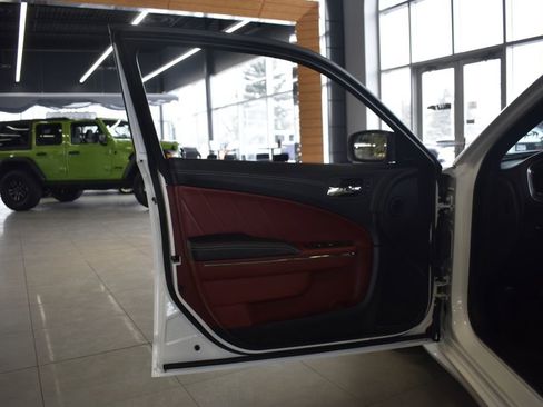 Used 2023 Dodge Charger SRT Hellcat w/ Harman/Kardon Audio Group image 9