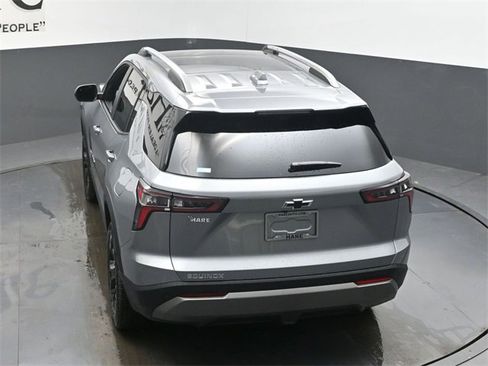 New 2026 Chevrolet Equinox LT image 35
