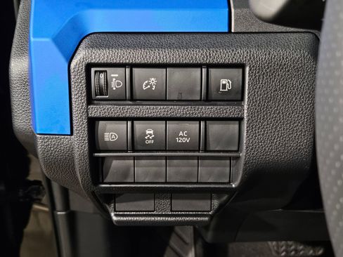 Used 2025 Toyota 4Runner TRD Off-Road image 25