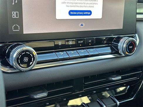 New 2026 GMC Canyon Elevation image 12