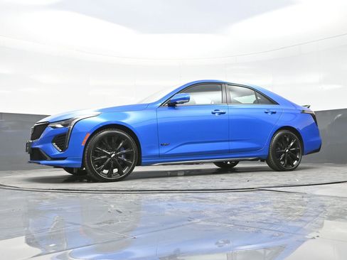 New 2025 Cadillac CT4 V w/ LPO, ONYX Package image 20