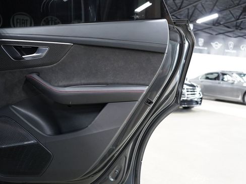 Used 2021 Audi RS Q8 w/ Carbon Optic Package AWD/4WD image 18