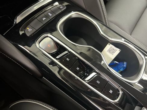 Used 2023 Buick Envision Essence FWD image 16