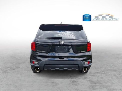 Certified 2024 Honda Passport EX-L image 5