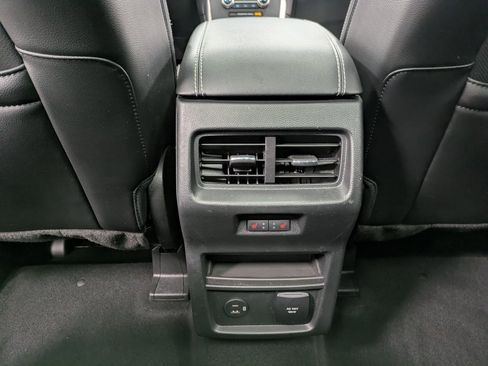 Used 2022 Ford Edge ST w/ Equipment Group 401A image 24