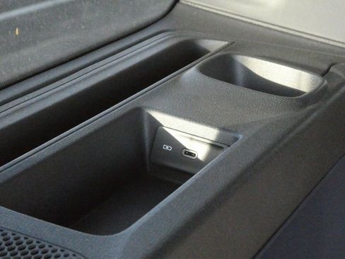 New 2025 Volkswagen ID. Buzz Pro S image 25