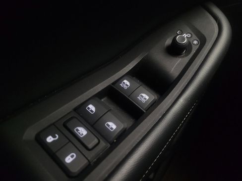Used 2022 Jeep Grand Cherokee L Laredo w/ Luxury Tech Group I AWD/4WD image 27