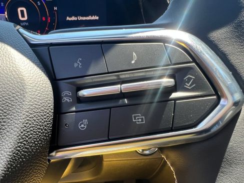 New 2026 Chevrolet Traverse Z71 w/ Driver Confidence Package AWD/4WD image 8