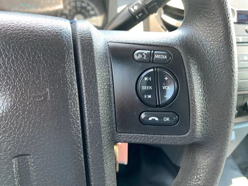 Used 2016 Ford F550 4x4 SuperCab Super Duty image 13