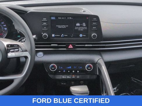 Used 2023 Hyundai Elantra SEL FWD image 17