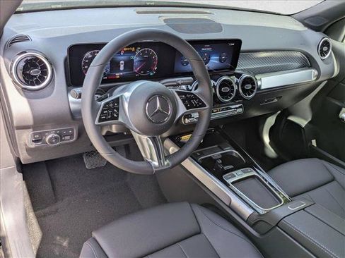 Certified 2026 Mercedes-Benz GLB 250 image 3