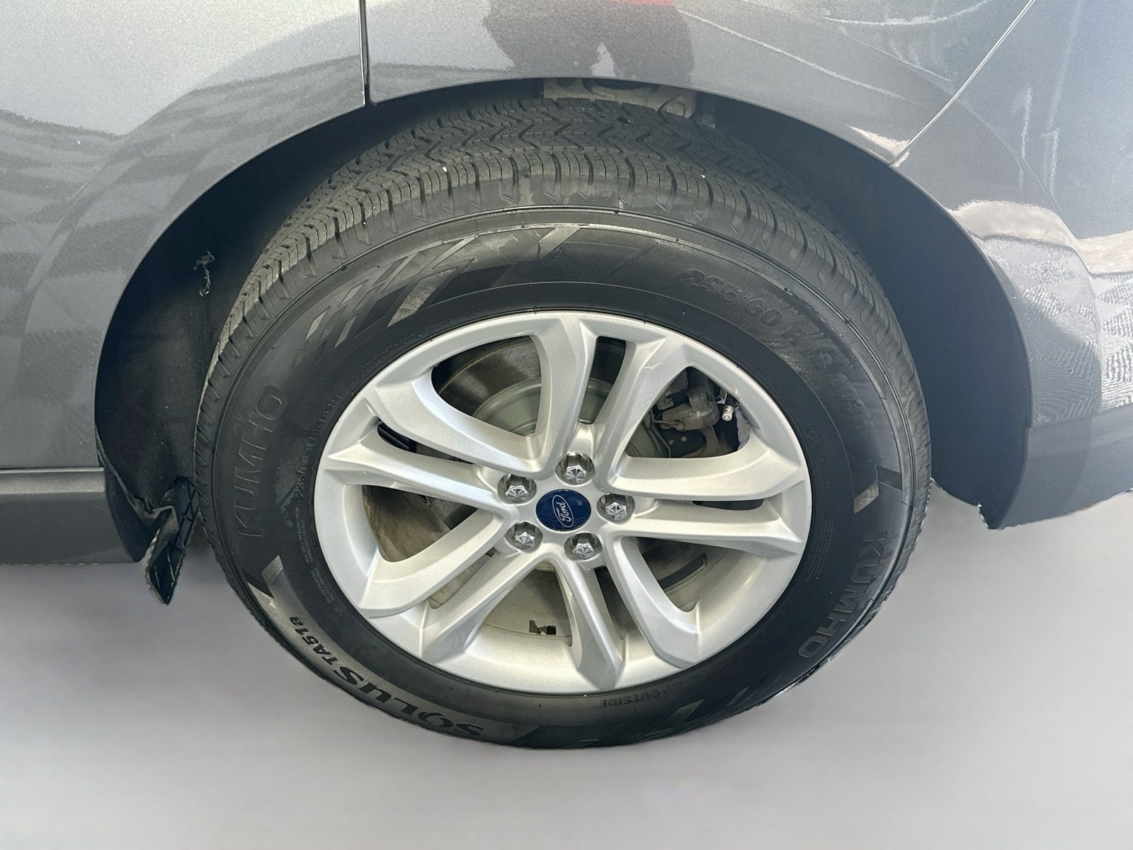 Used 2020 Ford Edge SEL FWD image 29
