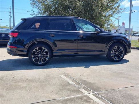 Certified 2025 Audi Q7 3.0T Premium Plus w/ Premium Plus Package AWD/4WD image 13
