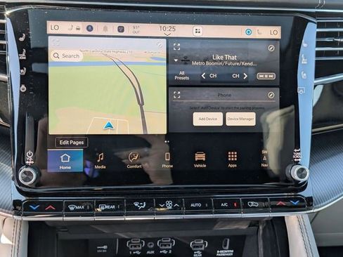 New 2026 Jeep Grand Wagoneer Summit AWD/4WD image 18