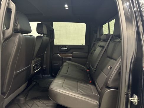 Used 2021 Chevrolet Silverado 3500 High Country image 13