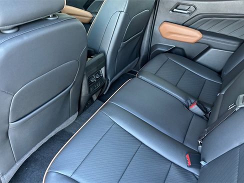 New 2026 GMC Canyon AT4 w/ Technology Plus Package image 10