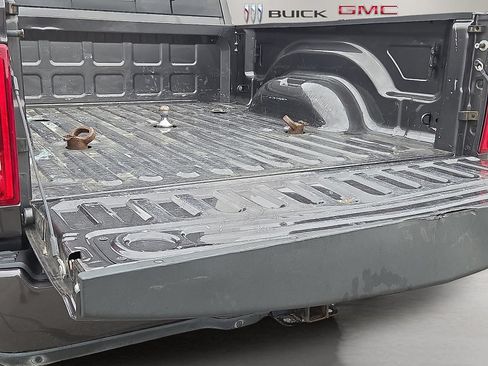 Used 2020 RAM 2500 Big Horn w/ Level 2 Equipment Group AWD/4WD image 18