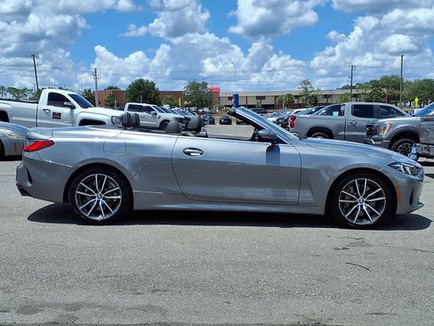 Used 2025 BMW 430i Convertible RWD image 8