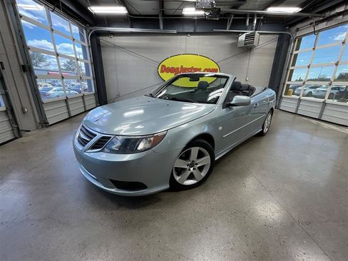 Used 2011 Saab 9-3 2.0T image 23