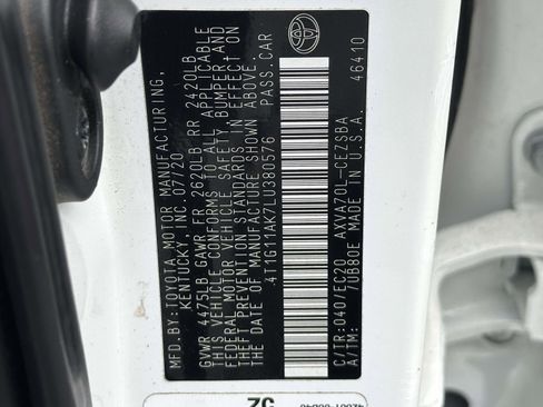 Used 2020 Toyota Camry SE image 27