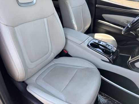 Used 2022 Hyundai Tucson Limited AWD/4WD image 9
