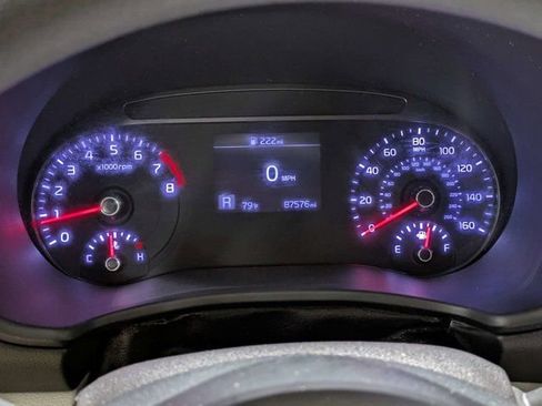 Used 2020 Kia Soul LX FWD image 26