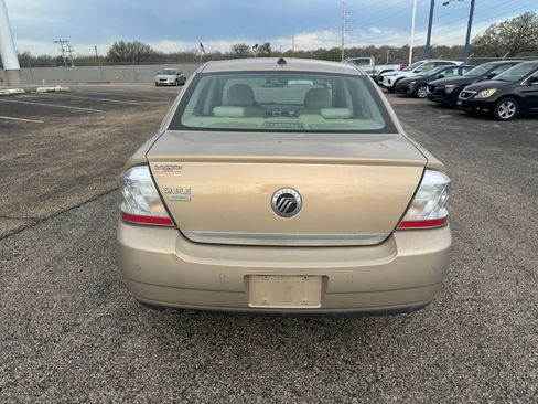 Used 2008 Mercury Sable Premier image 6