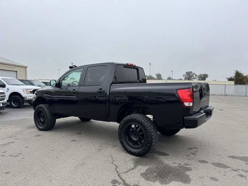 Used 2012 Nissan Titan S image 8